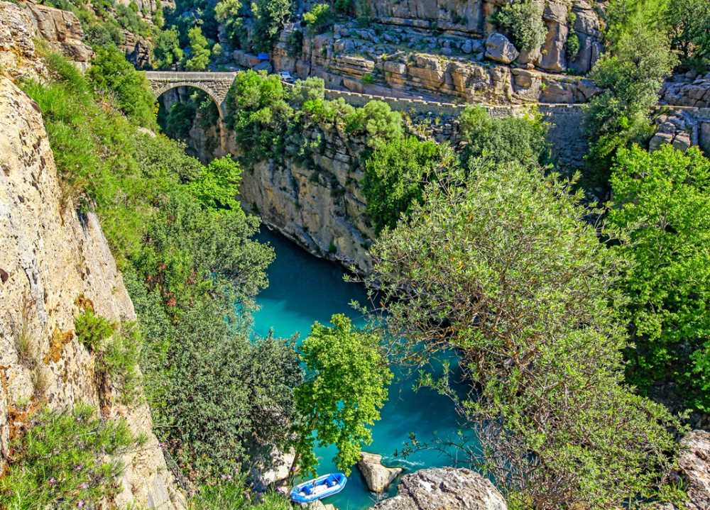 Antalya koprulu kanyon camping rafting �ad�r kamp�