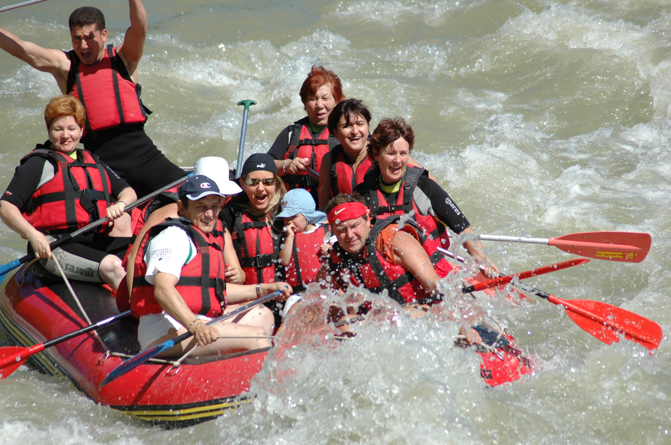 Antalya K�pr�l� Kanyon Rafting