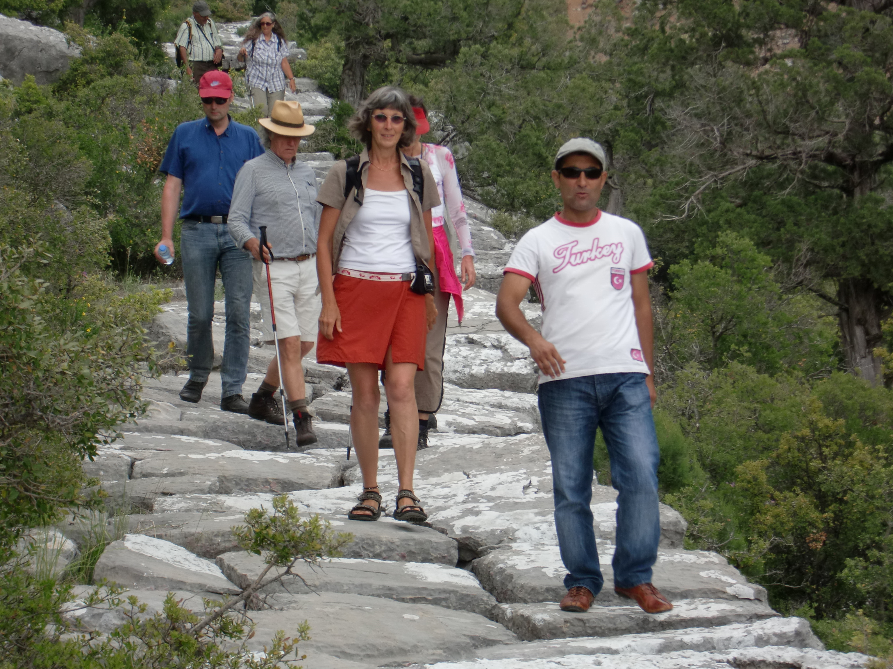 Antalya K�pr�l� Kanyon Trekking Do�a Y�r�y��� ve K�y Turlar�